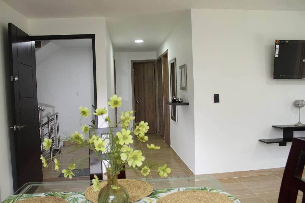 Lindo Apartamento Con Estacionamiento בוגה מראה חיצוני תמונה