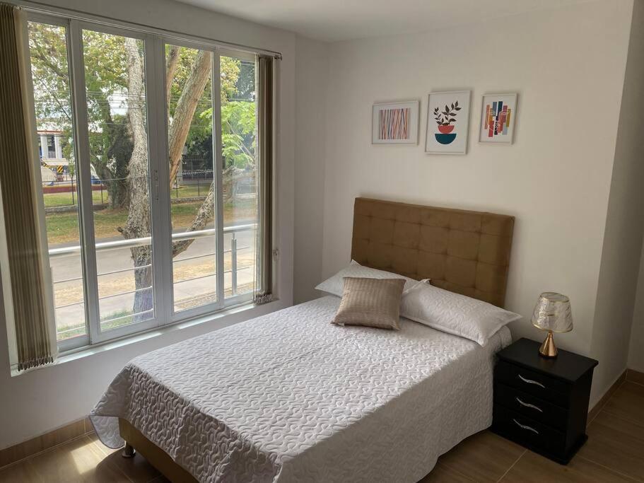 Lindo Apartamento Con Estacionamiento בוגה מראה חיצוני תמונה